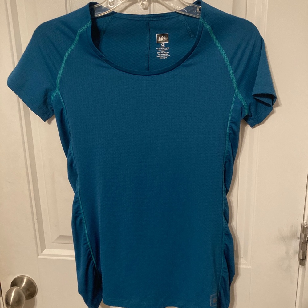 REI Fleet Tee Shirt Blue Clay Size XS